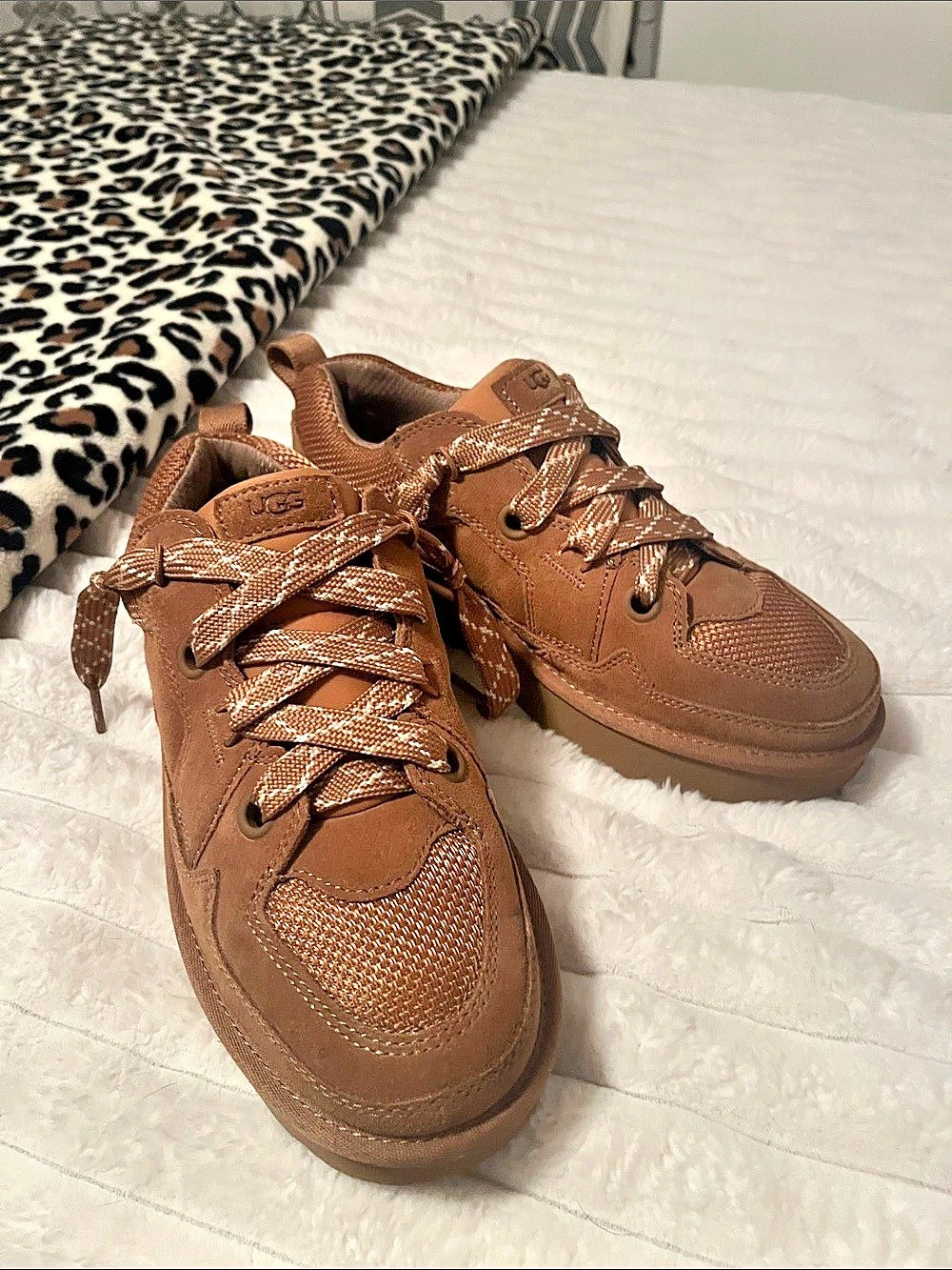 UGG CA805 V2 Brown Sneakers US 11 Like New